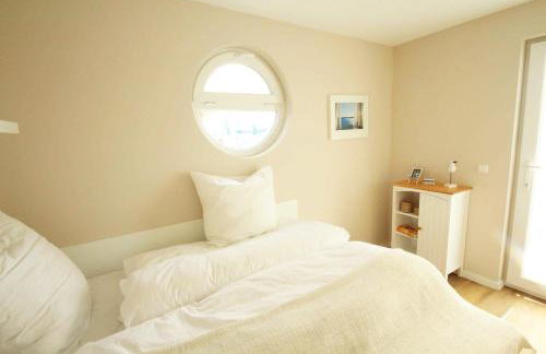 Komfort-Hausboote am Naturhafen Krummin - Foto 11