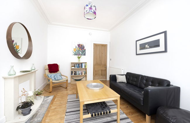 JOIVY Charming 1-Bed Ap Near Leith Links W/ Patio - Foto 15