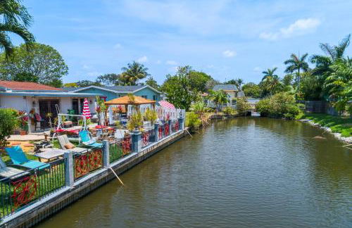 Luxury Waterfront Home, With Private Hot Tub, Hallandale Beach, Casinos, Shops - Foto 1