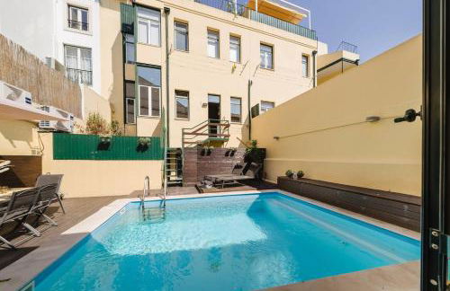 Chiado Gem Private Pool & Patio Retreat - Photo 42