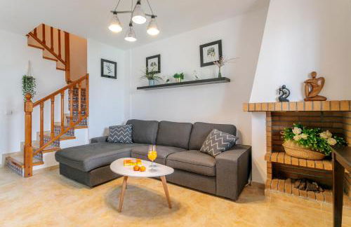 Montefaro Spacious Townhouse - Beach & pool - Photo 11