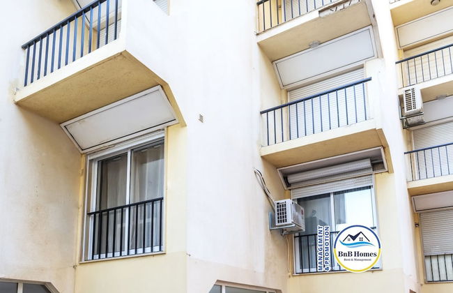 BnB Homes Elegant Apartment 50 m Walk From Beach - Foto 25