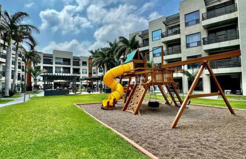 Luxury Condo with Pool and Jacuzzi - Photo 7