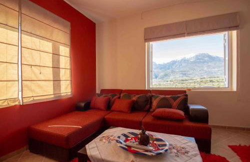 Cozy Hilltop Home with Breathtaking Views - Foto 1