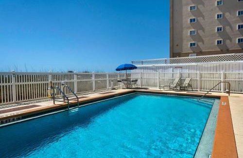 Seafarer, Gulf Front Condo, Right on the Beach - Photo 25