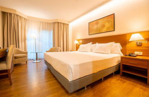 Aparto-Hotel Rosales - Photo 12