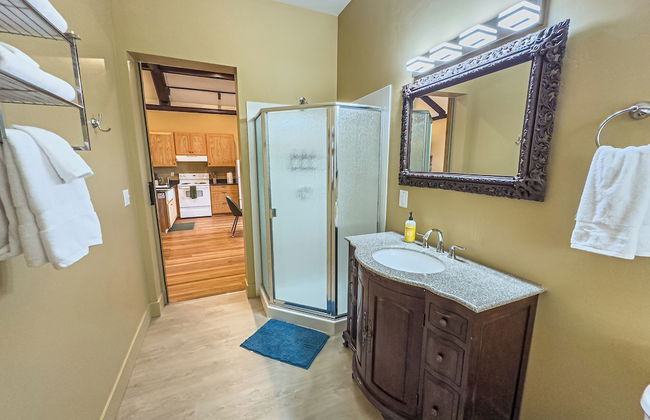 Peach Street Inn by WanderLodges - Photo 46