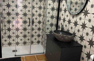 Villa Aroha - Huge Villa, Sea Views & 2 pools - Foto 34