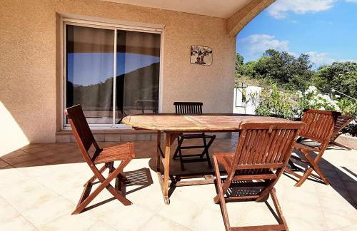 Spacieuse villa à Saint-Jean-du-Pin avec piscine privée - Foto 37