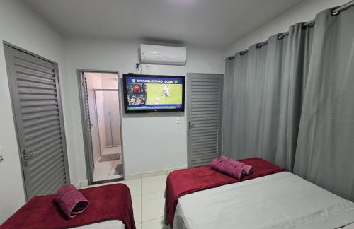 Suíte2 Privativa Climatizada Mobiliada com Garagem e Wi-Fi - Foto 2