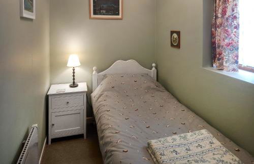 Panteg Cottage - Photo 9