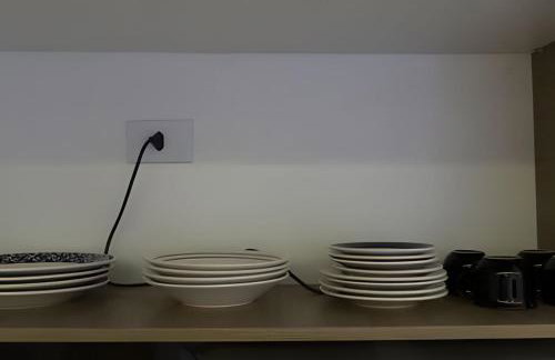 Studio prox shopping Curitiba Wifi, TV a Cabo e ar by UROOMS - Foto 46