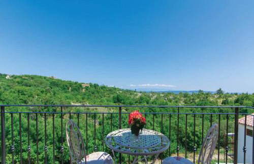 Villa in Skitaca with Pool and Sea Views - Photo 19