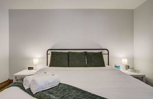 Rustic Outlaw Secluded Escape with Stunning Views - Foto 33