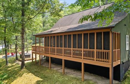 Bryce Cabin - Hot Tub, Fire Pit, Pets, Screened Porch, Wi-Fi - Foto 12