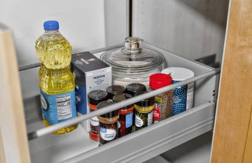 Hot Tub, Heated Pool, Games, Photo-worthy murals! - Foto 16