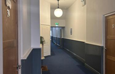 Central Plymouth Sea View Penthouse Apartment with Secure Parking - Foto 53