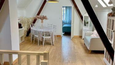 Dans Maison privée Appartement de charme, 70m2 avec pergola Et jardin à 15min centre de Strasbourg Chez Regine - Foto 2
