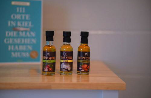 AHOI HOMES - Stilvoller Altbau im Herzen Kiels - Foto 37