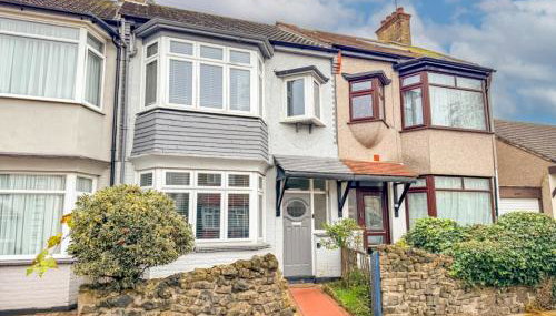 Welcome to Northview House Stylish 4 Bedroom Home in Southend by Jesswood Properties Contractors Corporates Relocation Stays Long Stays Welcome - Foto 5