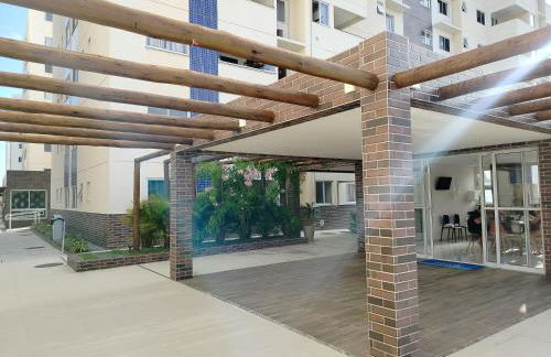 Apto 2 quartos com ar, piscina e varanda I 6 min praia Aruana - Foto 33