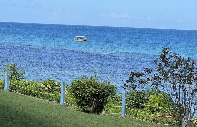 Inviting 1-bed Apartment in Ocho Rios - Foto 16