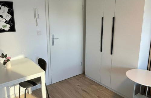 Cozy Design Top-Floor Studio in Karlsruhe-Mühlburg - APOLONIAliving - Apt2 - Foto 14