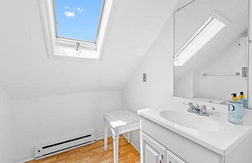 Wifi, Outdoor Shower, Deck, Ocean Side 2Nd Floor Duplex Ocean Side 1St Floor Duplex, A Short Walk From The Best Lbi Attractions, A Small Park, And, - Foto 25