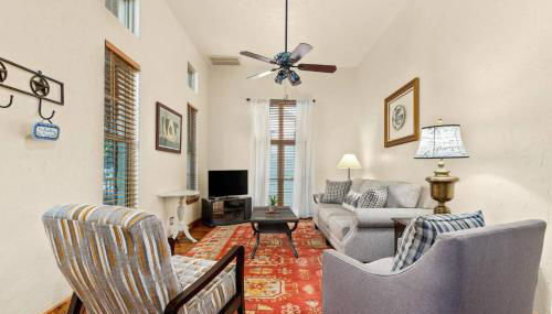 #24 at Gruene Silo Inn - Foto 3