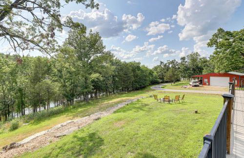 Outdoor Kitchen and Hot Tub Table Rock Lake House - Foto 25