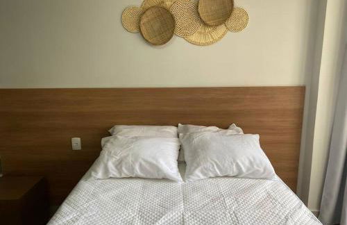 Lindo Studio em Frente à Praia do Embaré! - Foto 8