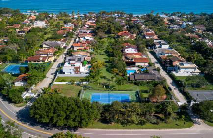 Casa Espetacular com Jacuzzi Churrasqueira e WIFI - Foto 15