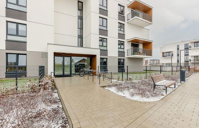 Dark Green Apartment by Renters - Foto 46