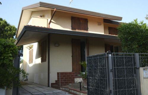 Villa immersa nel verde del parco del San Bartolo - Foto 2