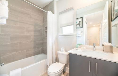 Chic And Cozy Townhouse Near Disney With Resort & Waterpark Access - 824Dr - Foto 9