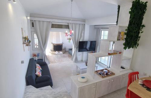 Arocaria Apartment in Faliraki with garden , mountain and sea view - Photo 4