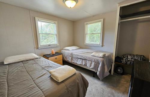 Modern Farm Home WT Large Parking, Front Porch - Foto 6