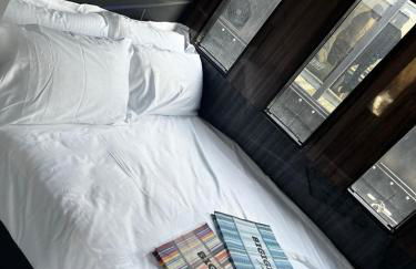 NEON Bigigio House Boat - Foto 13