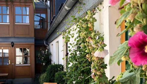 App. Deck 5, idyll. Innenhof - Foto 2