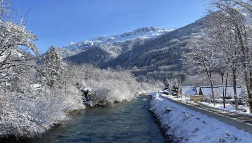 Studio cosy au pied de la télécabine pour l Alpe d Huez Parking privé - Photo 2