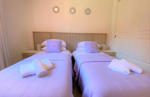 Sea View Penthouse Apartment with Hot Tub - Casa Bella Vista, Buenas Noches , Estepona - Photo 26