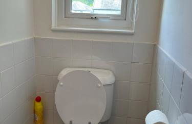 4-6 Guests in centre location with stunning views - Photo 25