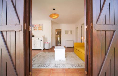 The Wooden House near the beach - Foto 29