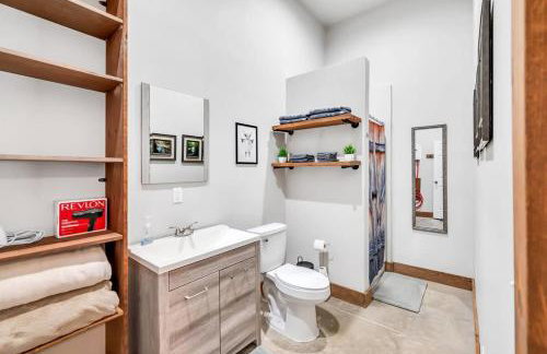 The Den at J-Barn - Secluded Retreat - Foto 21