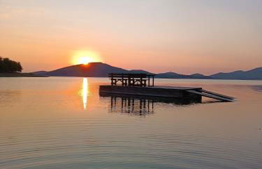 The Lady of the Lake - Photo 32