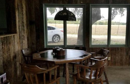 Lakefront Texas Hill Country Rental near Bandera, TX - Foto 13