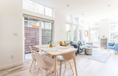 Chic Queen Anne Townhome Near Space Needle - Foto 23