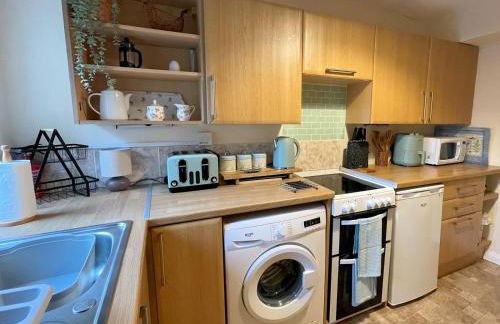 Pass the Keys Cosy Romantic Getaway with Hot Tub - Foto 18