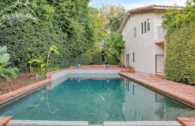 Dume Point by Avantstay Tennis + Pool in Malibu - Photo 33