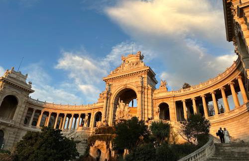 Loft des Chartreux - 150m2 4 chambres Hammam Piscine Centre-ville - Foto 26